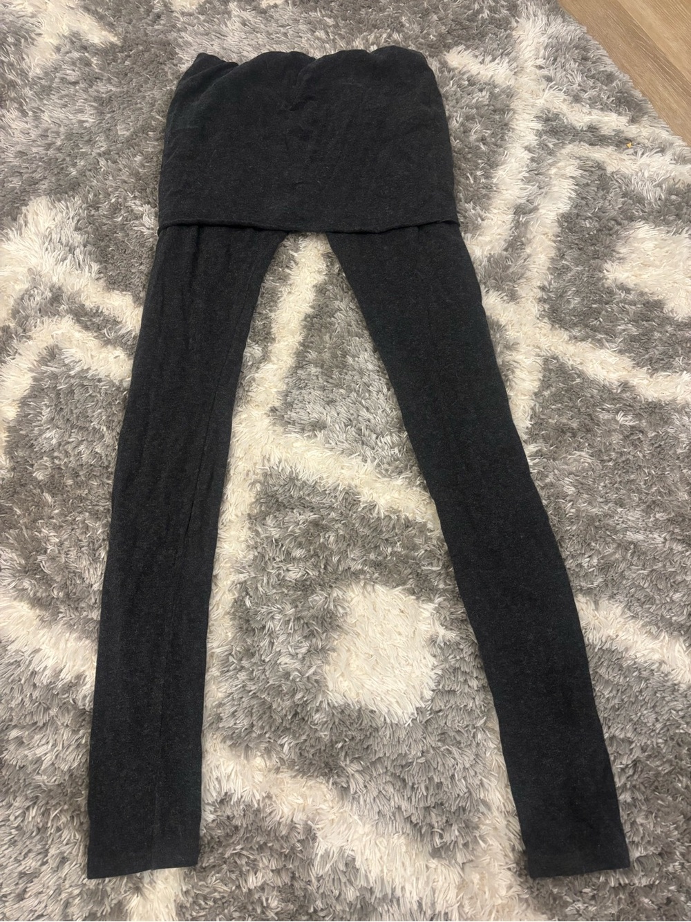 All saints raffi skirt leggings. Women’s Size small. Gray.